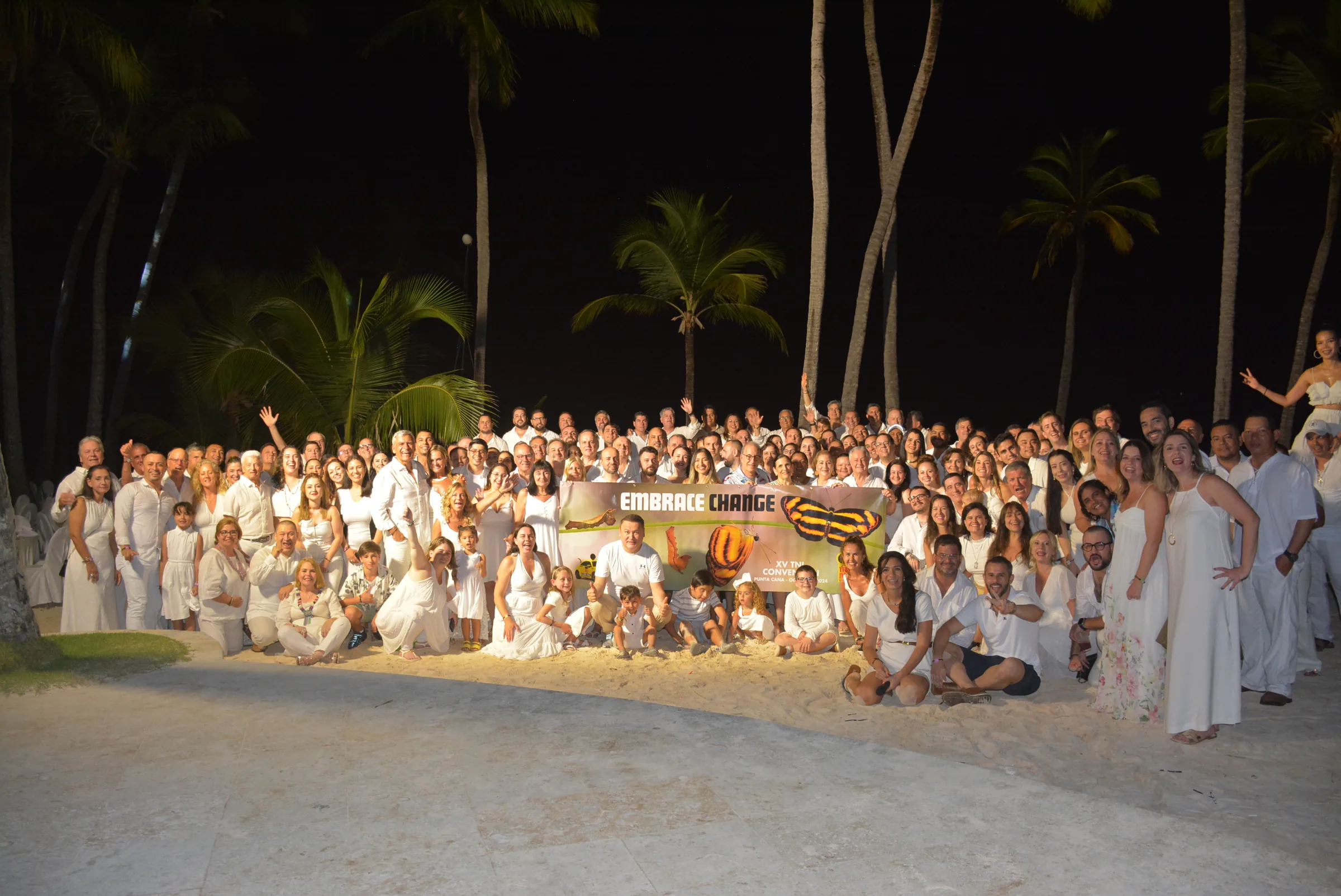 Juntos, más allá de las fronteras. Convención de Truly Nolen International.